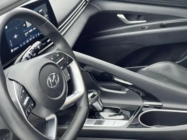 Hyundai Elantra — Фото автомобиля 7