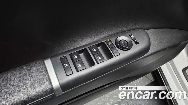 Hyundai Grandeur GN7 — Фото автомобиля 27