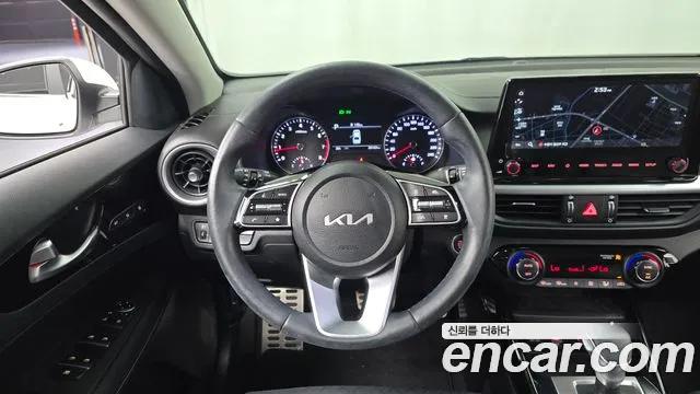 Kia K3 Generation 2 — Фото автомобиля 13