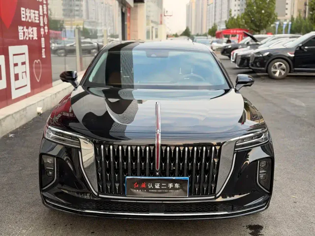 Hongqi H9 — Фото автомобиля 4