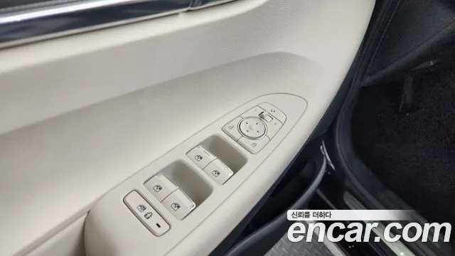 Hyundai Grandeur Новый Grandeur IG — Фото автомобиля 30