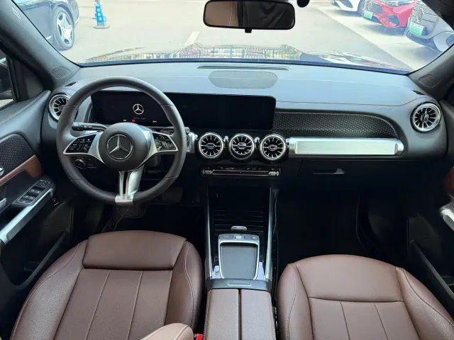 Mercedes-Benz GLB-Class — Фото автомобиля 18