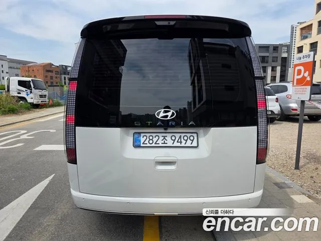 Hyundai Staria — Фото автомобиля 2