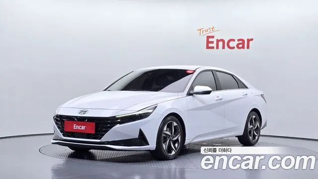 Фотография автомобиля — Hyundai Avante CN7