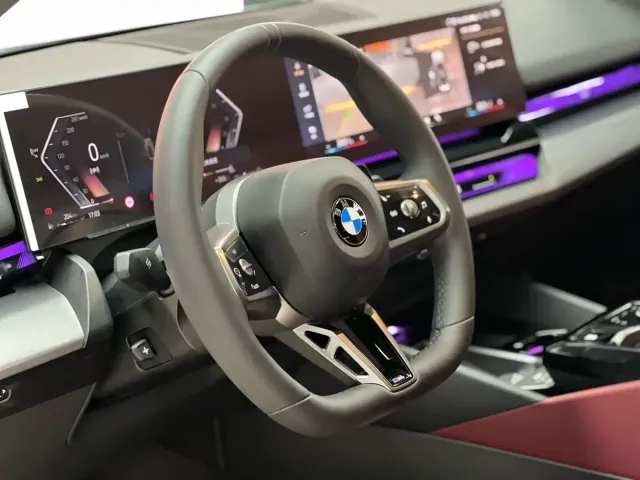 BMW 5 Series — Фото автомобиля 7