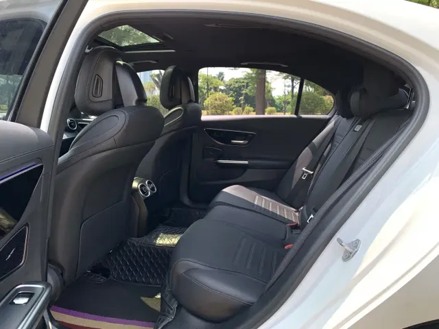 Mercedes-Benz C-Class — Фото автомобиля 9