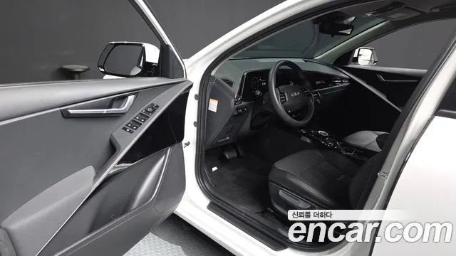 Kia Niro All Niro EV Air — Фото автомобиля 10