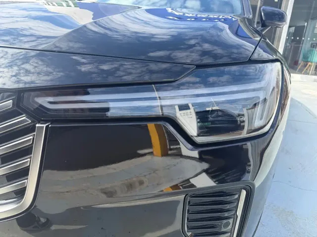 Volvo S90 — Фото автомобиля 4