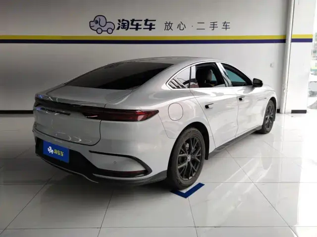 BYD Han — Фото автомобиля 3