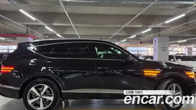 Genesis GV80 — Фото автомобиля 9