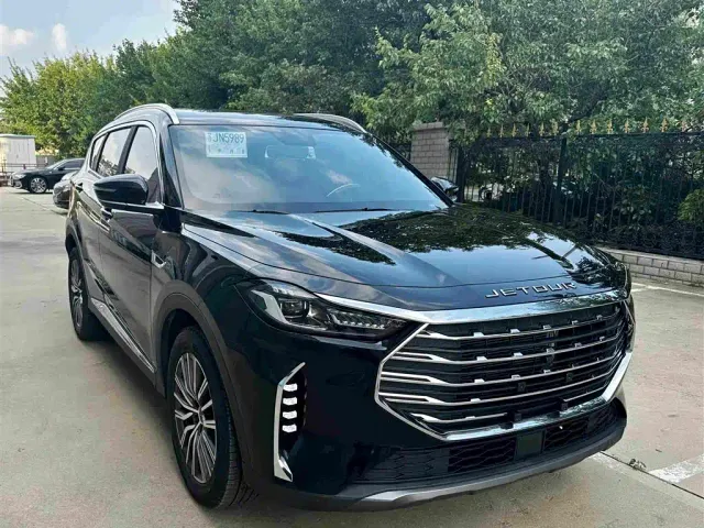 Jetour X70 Plus — Фото автомобиля 3
