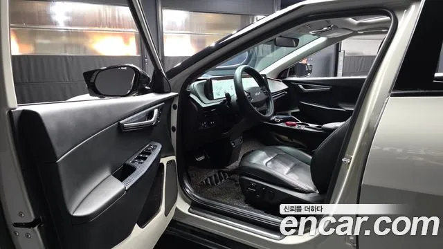 Kia EV6 — Фото автомобиля 10