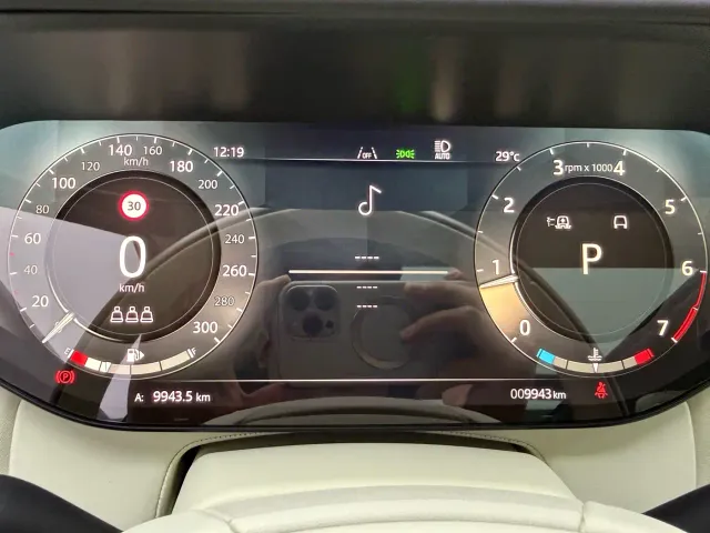 Land Rover Range Rover — Фото автомобиля 17