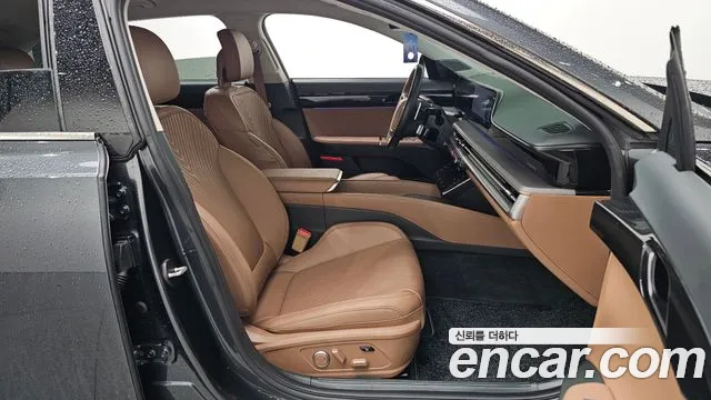Hyundai Grandeur Grandeur (GN7) 2.5 Бензин 2WD — Фото автомобиля 11
