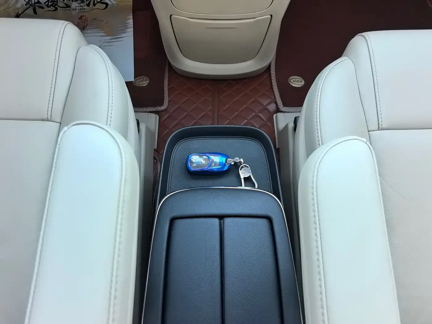 Buick Buick GL8 2023 ES Landmaster Exclusive — Фото автомобиля 19