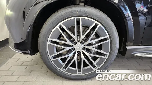 Mercedes-Benz GLE-Class — Фото автомобиля 5