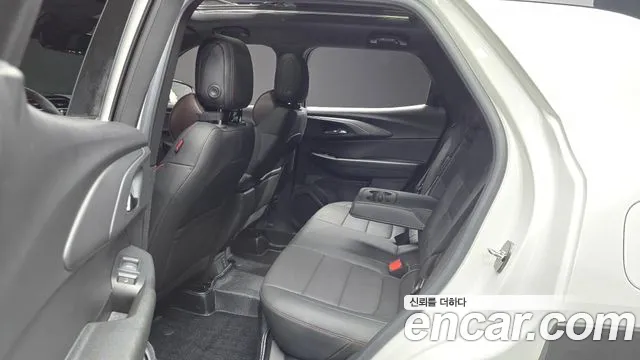 ChevroletGMDaewoo Trailblazer Trailblazer 1.3 турбо 4WD — Фото автомобиля 12