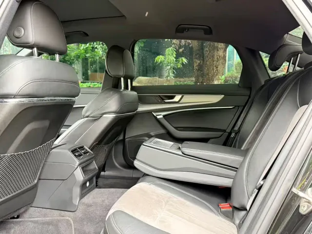 Audi A6L — Фото автомобиля 8