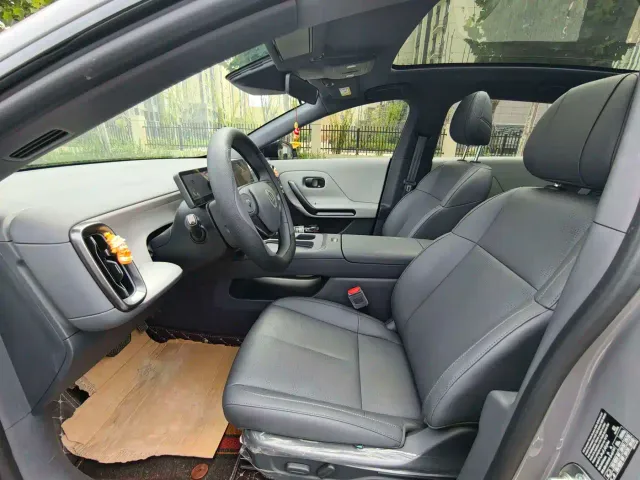 Leapmotor Lafa 5 — Фото автомобиля 4