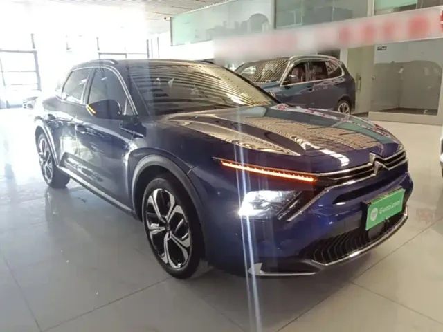 Citroen C5 X — Фото автомобиля 3