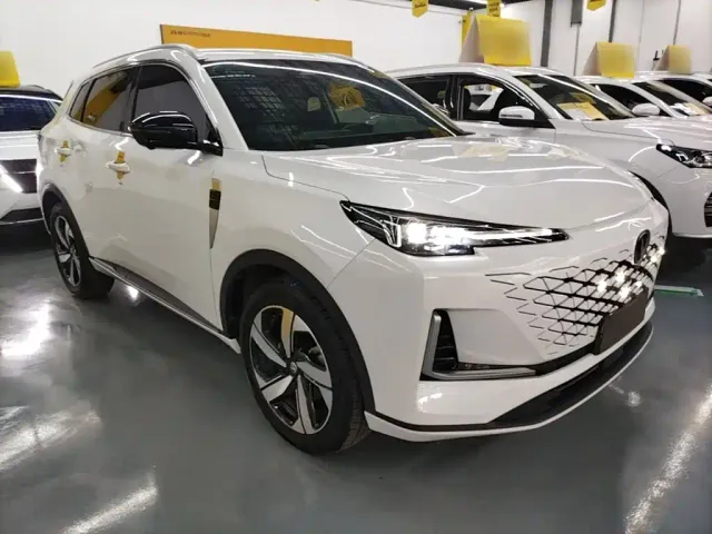 Changan CS55 Plus — Фото автомобиля 3