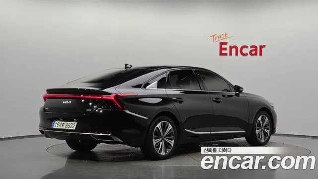 Kia K8 Signature — Фото автомобиля 2