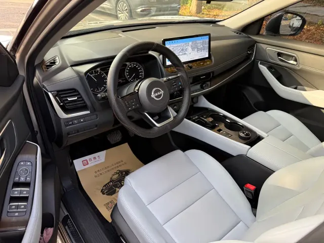 Nissan X-Trail — Фото автомобиля 12