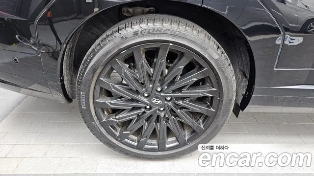 Hyundai Santafe Santa Fe (MX5) Бензин 2.5T 2WD — Фото автомобиля 4