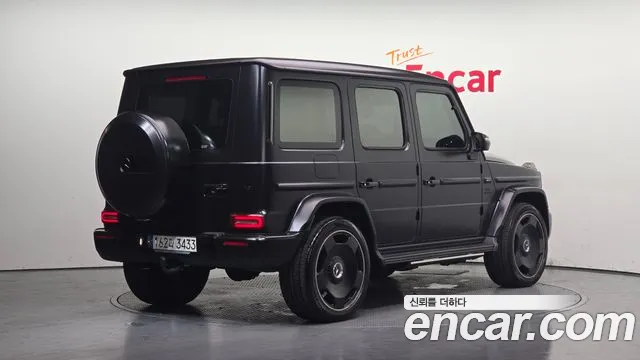 Mercedes-Benz G-Class — Фото автомобиля 2