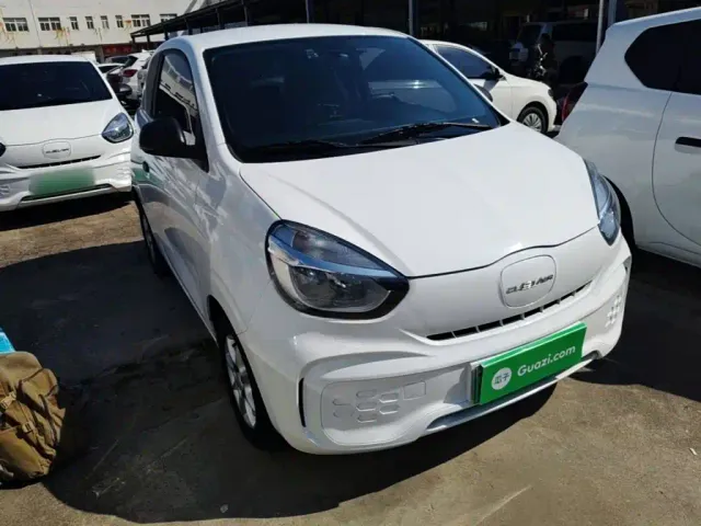 Roewe Clever — Фото автомобиля 3