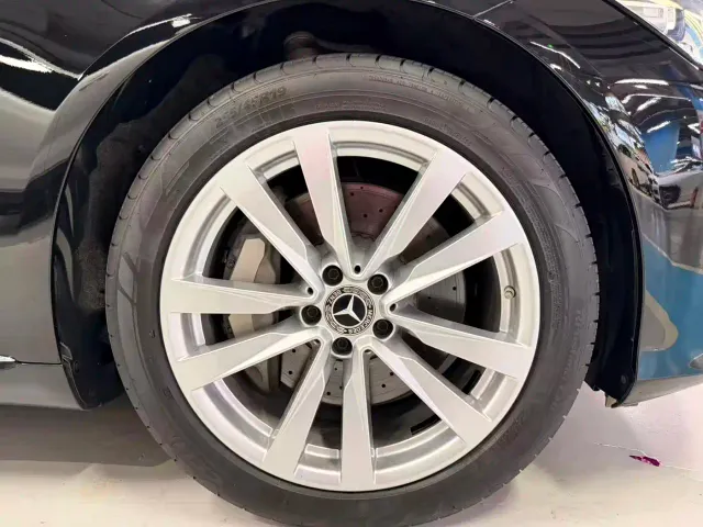 Mercedes-Benz S-Class — Фото автомобиля 14