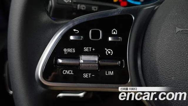 Mercedes-Benz A-Class W177 — Фото автомобиля 15