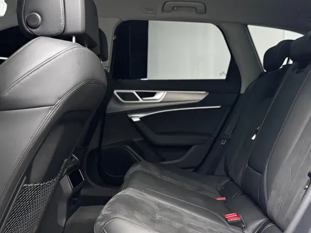 Audi A6 — Фото автомобиля 12