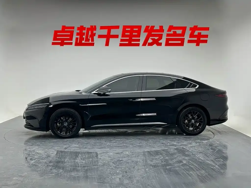 BYD Han 2025 DM-i 125KM Elite — Фото автомобиля 8