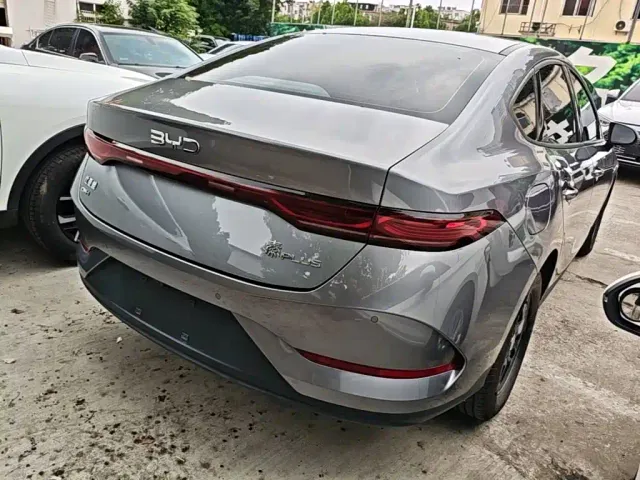 BYD Qin PLUS — Фото автомобиля 6