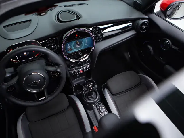 MINI John Cooper Works — Фото автомобиля 9