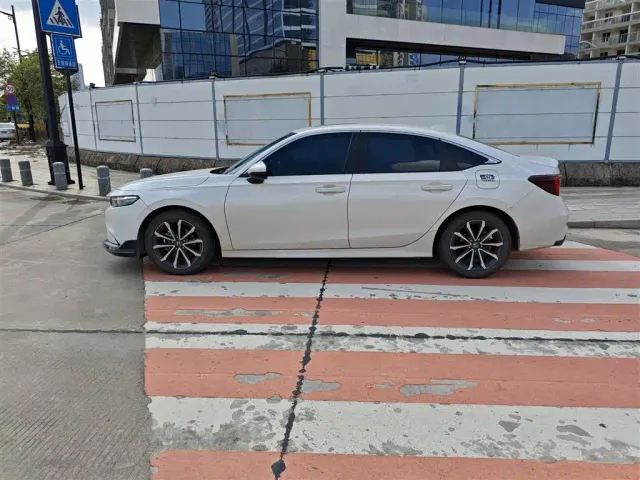 Honda Integra — Фото автомобиля 3