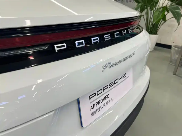 Porsche Panamera — Фото автомобиля 17