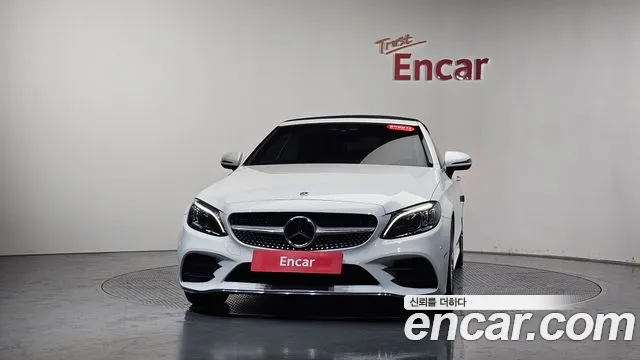 Mercedes-Benz C-Class — Фото автомобиля 3