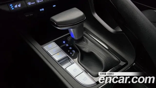 Hyundai Avante — Фото автомобиля 12