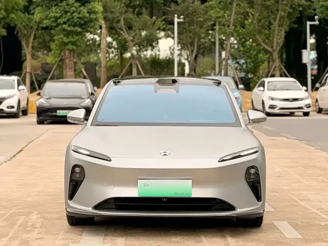 NIO NIO ET5 2022 75kWh — Фото автомобиля 2