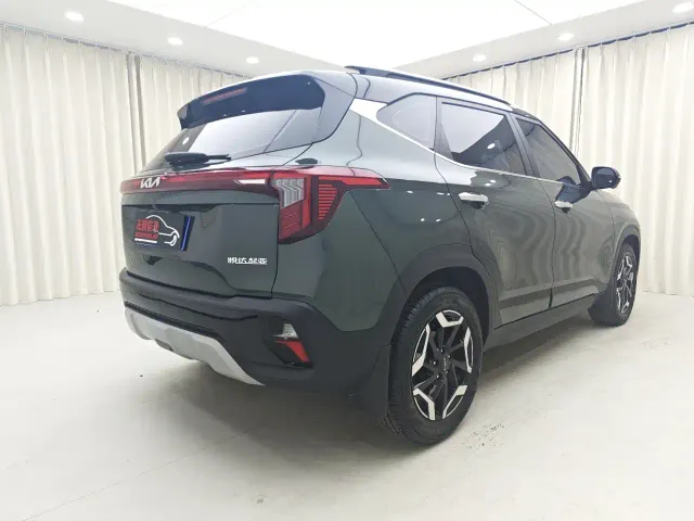 Kia Seltos — Фото автомобиля 6
