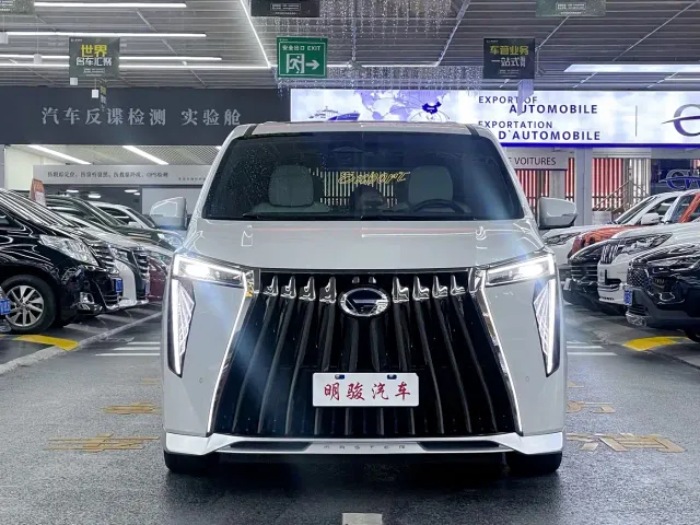 GAC Trumpchi M8 — Фото автомобиля 2