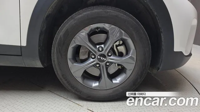 Kia Seltos New — Фото автомобиля 6