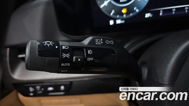 Kia Canival Carnival 4 поколение Бензин 9 мест Signature — Фото автомобиля 29