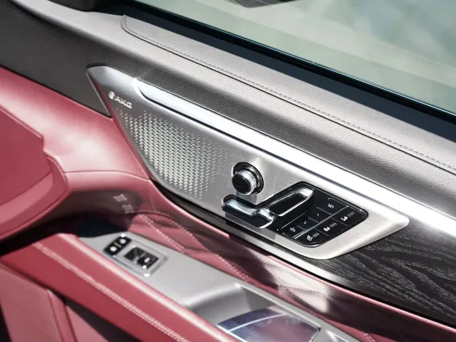 Cadillac CT6 — Фото автомобиля 7