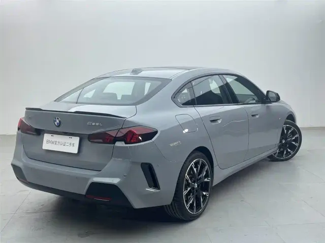 BMW 2 Series — Фото автомобиля 4
