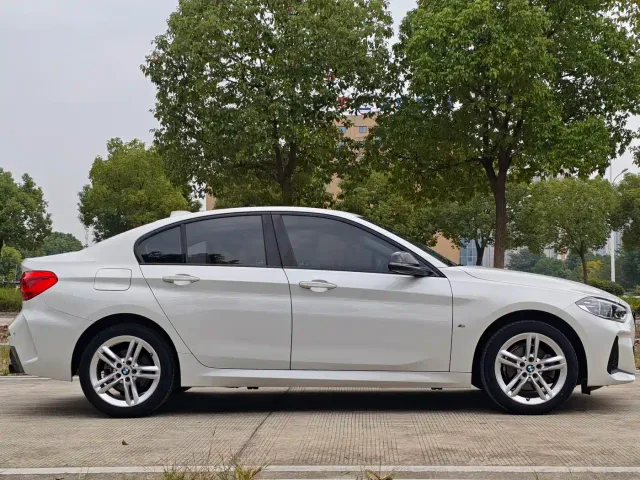 BMW 1 Series — Фото автомобиля 4