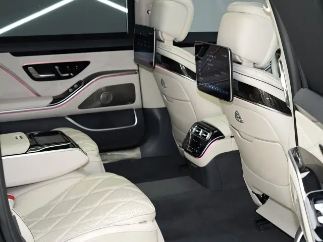 Mercedes-Benz Maybach S-Class — Фото автомобиля 19