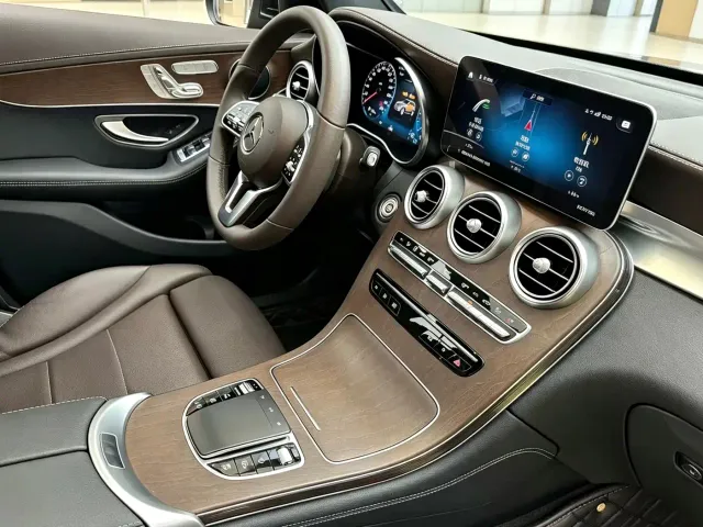 Mercedes-Benz GLC-Class — Фото автомобиля 8